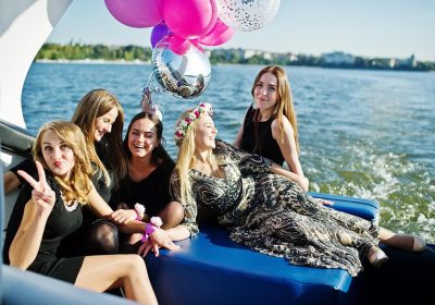 five-girls-wear-on-black-having-fun-at-yacht-again-2023-11-27-05-35-48-utc